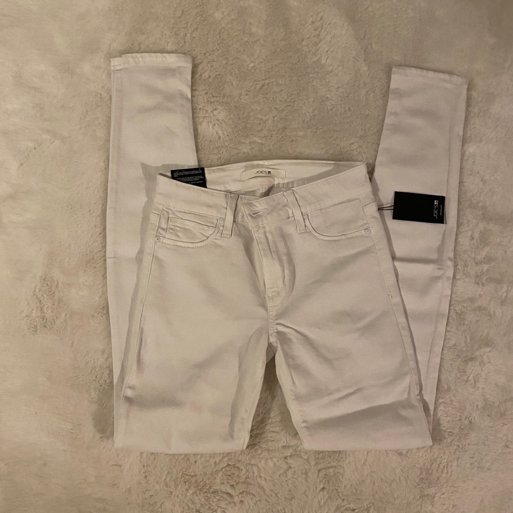 Joe’s Jeans the Skinny White Jeans